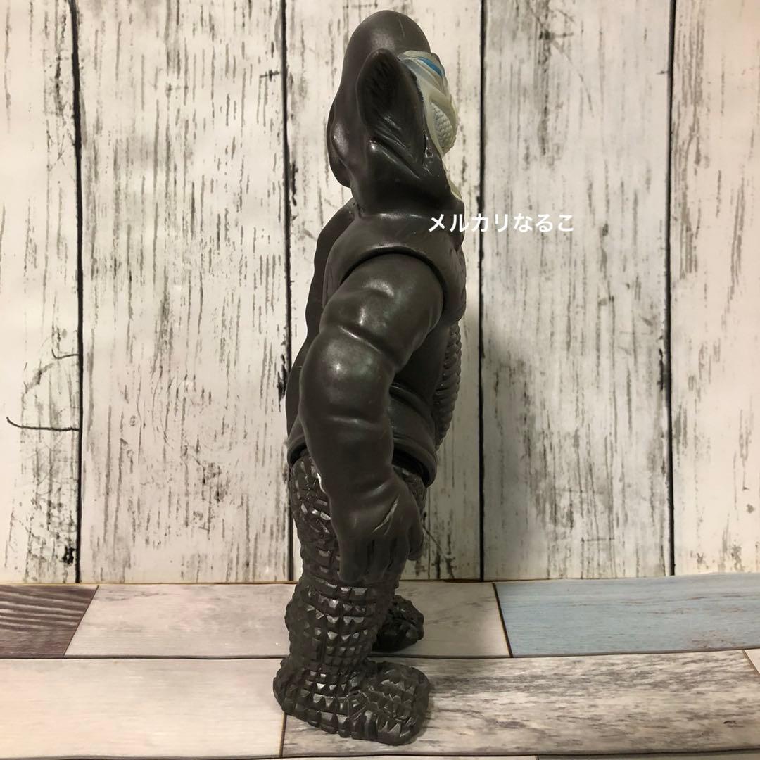 N*b様 ブルマァク　メフィラス星人　復刻版　美品