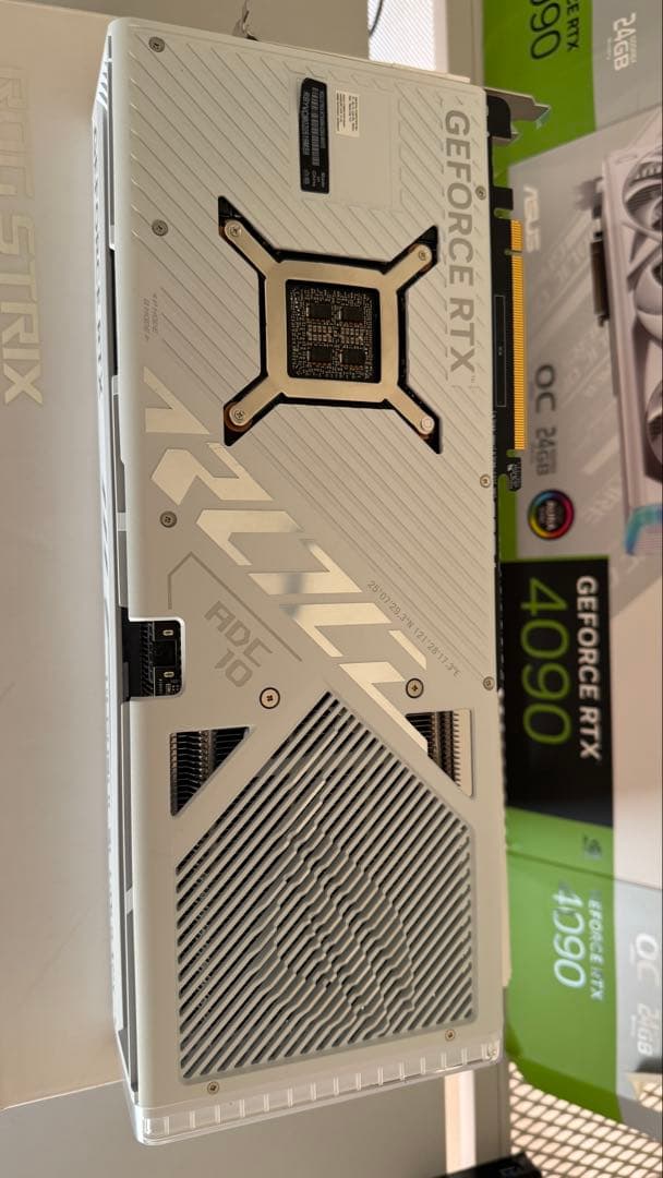 グラフィックボード・グラボ・ビデオカード ASUS ROG STRIX GEFORCE RTX 4090 OC 24GB