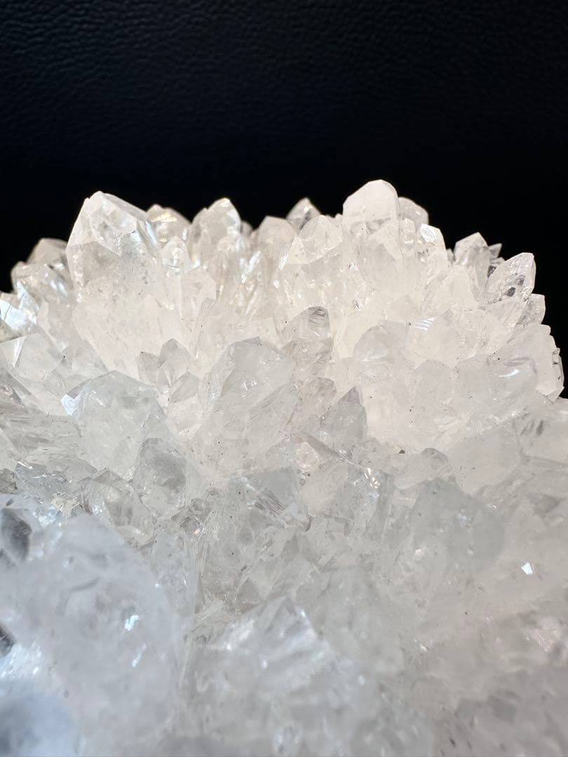 希少 四川省産 菊花水晶 クラスター 333g フラワークォーツ 水晶 629