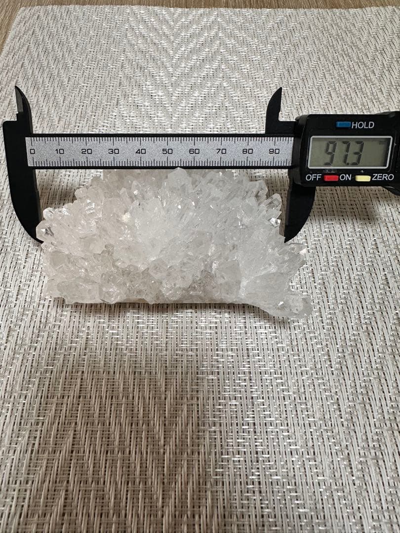 希少 四川省産 菊花水晶 クラスター 333g フラワークォーツ 水晶 629