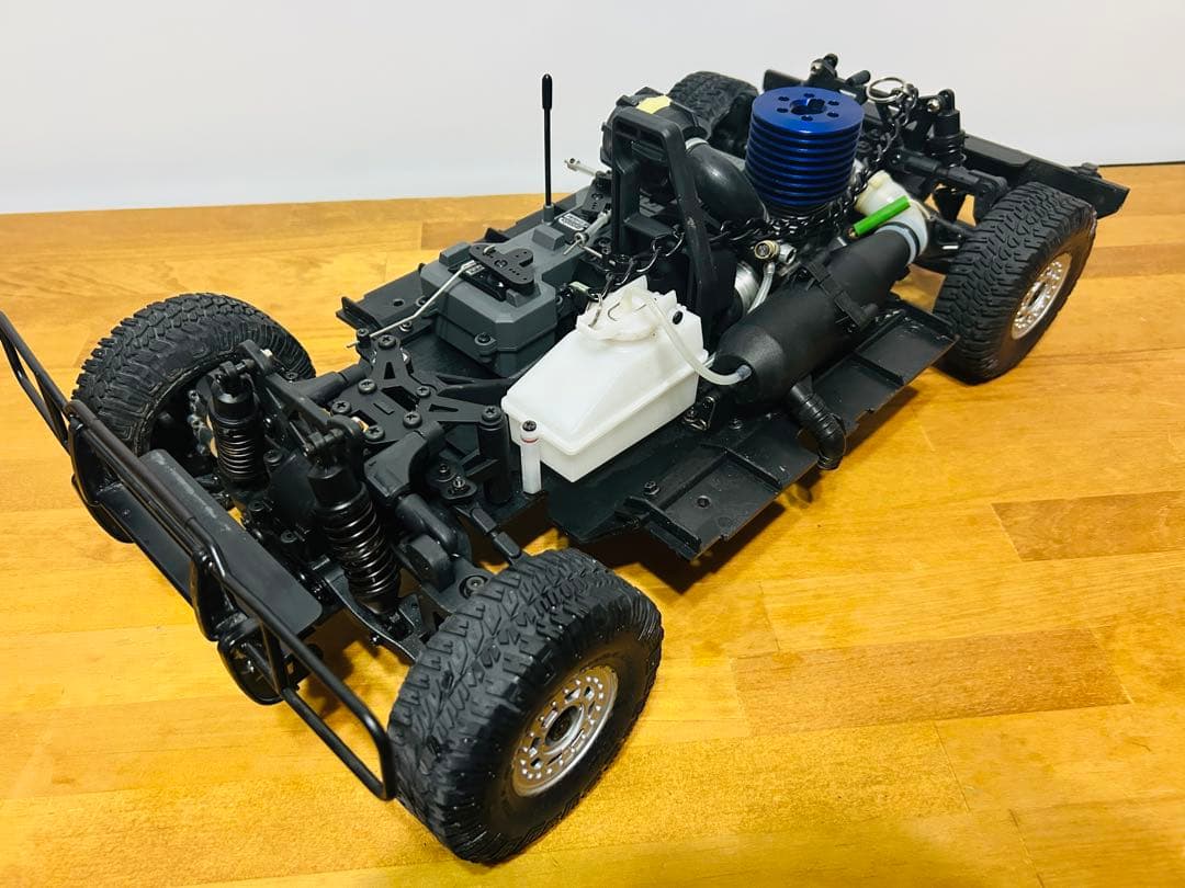 デアゴスティーニ 1/8 ハマーH1 エンジンラジコン オリーブドラブ