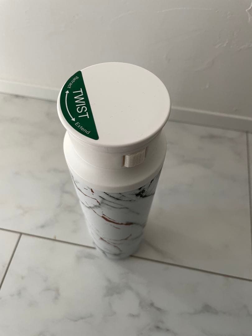 海外スタバ　新作ミラノ限定ロースタリー　大理石タンブラー　ボトル　水筒