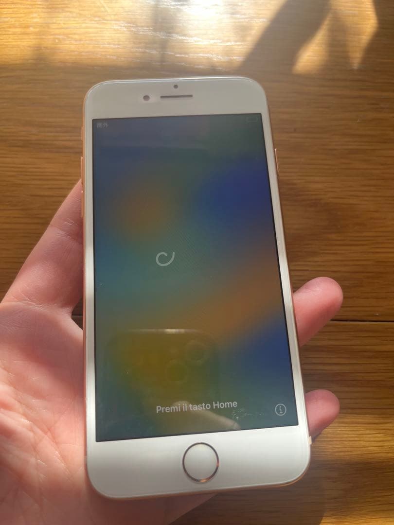 iPhone8 64G 中古品　SIMフリー