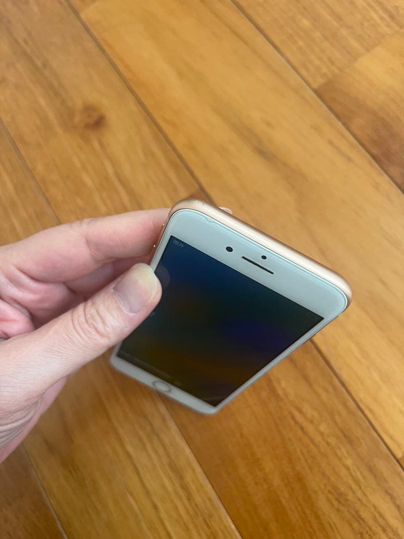 iPhone8 64G 中古品　SIMフリー