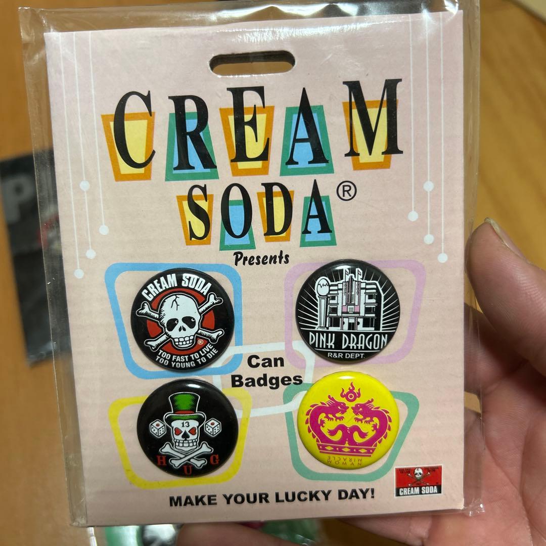 CREAM SODA PINK DRAGON / 缶バッジセット
