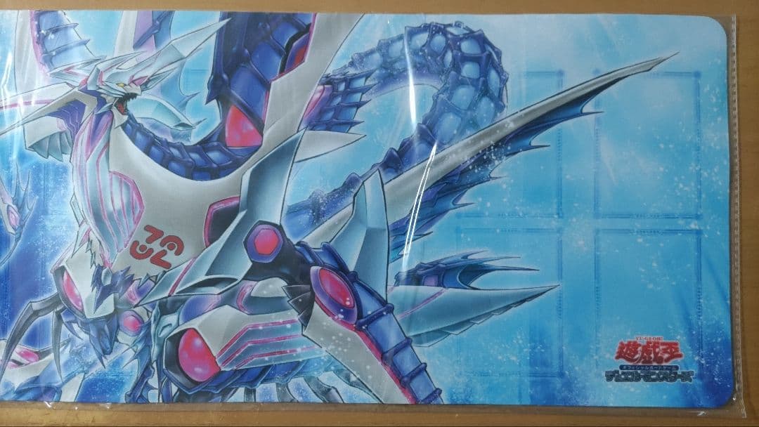 遊戯王 ハーフ プレイマット 公式 海咬龍シャークドレイクリバイス 新品未開封