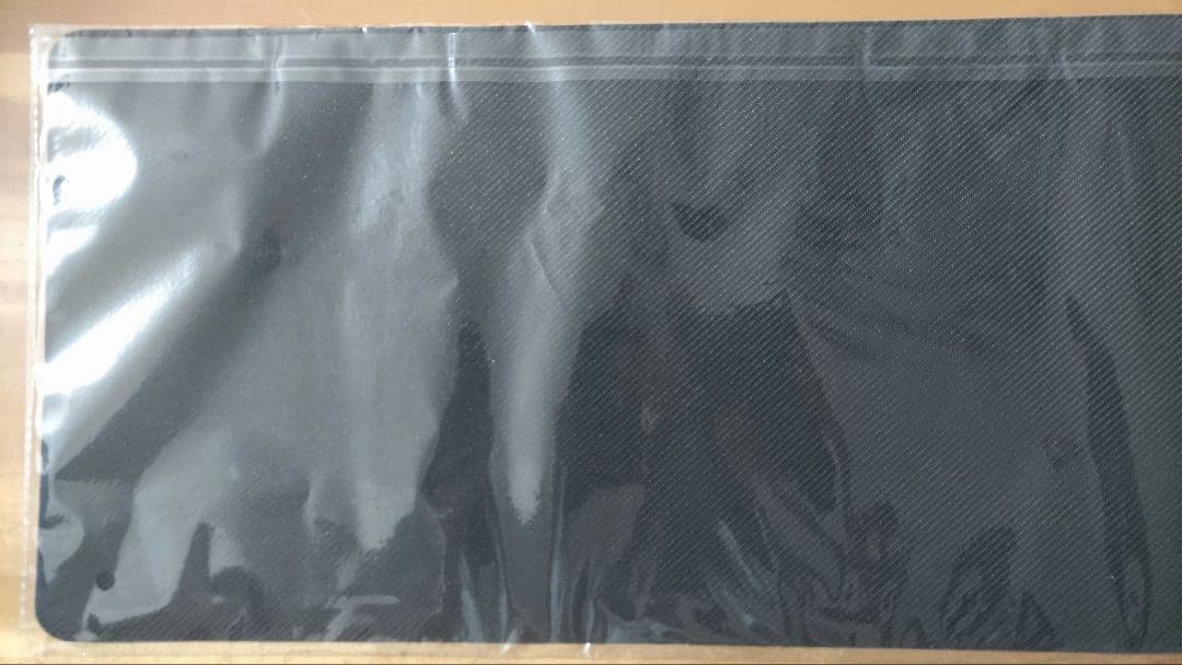遊戯王 ハーフ プレイマット 公式 海咬龍シャークドレイクリバイス 新品未開封