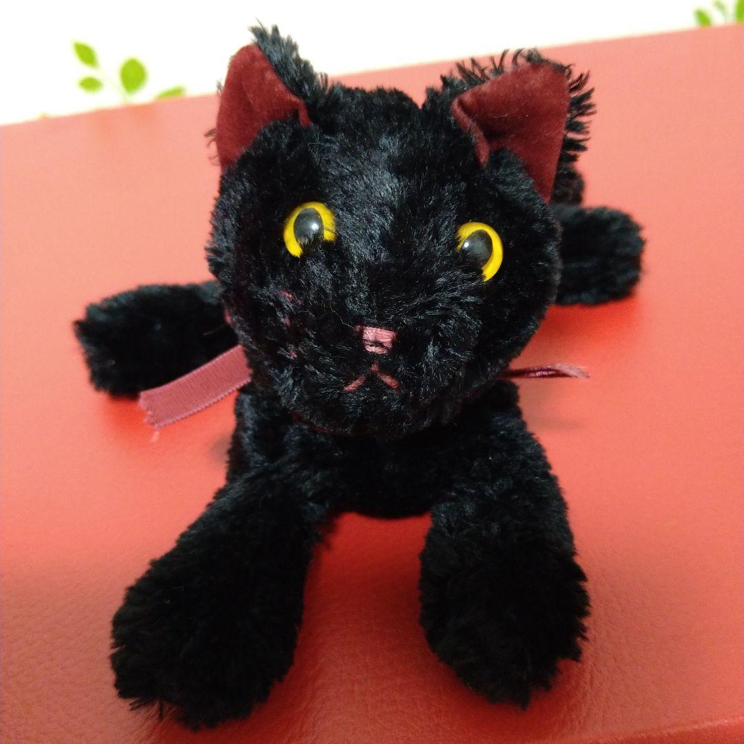 モン・スイユ　黒猫