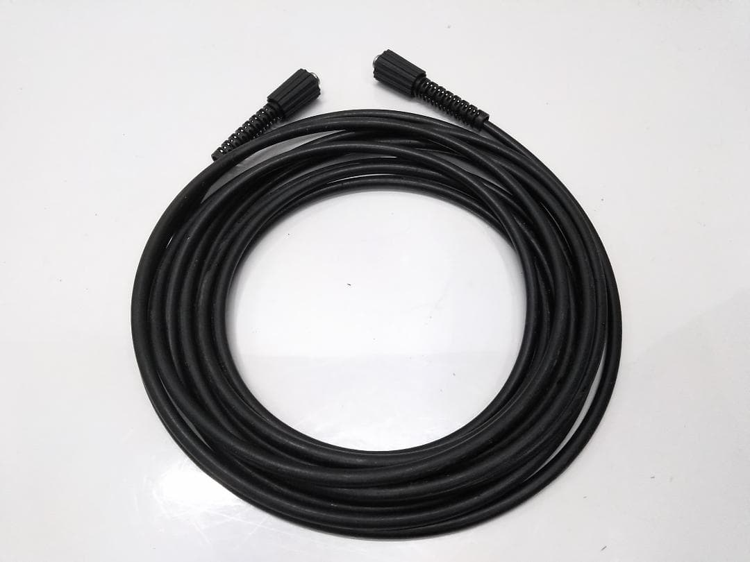アイリスオーヤマ SBT-512N 高圧洗浄機 ガーデニング ホース付き♪