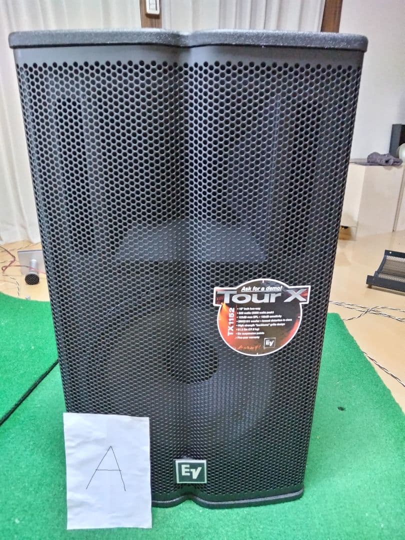 Electro-Voice Tour X TX1152 スピーカー