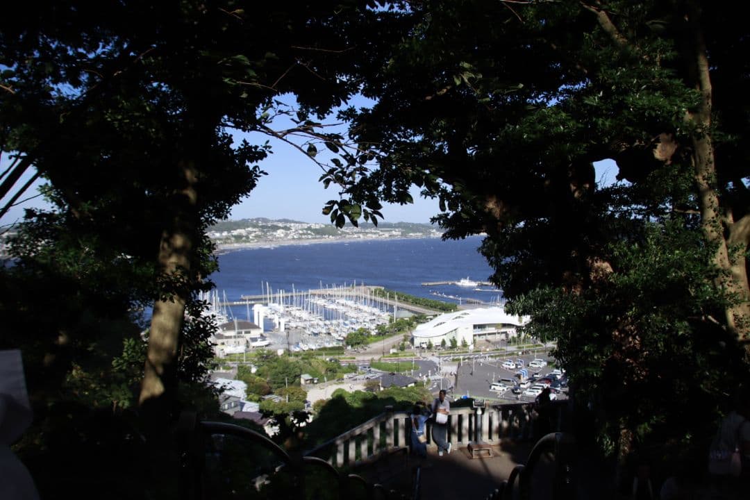 Canon EOS KissM レンズ付き ミラーレスカメラ