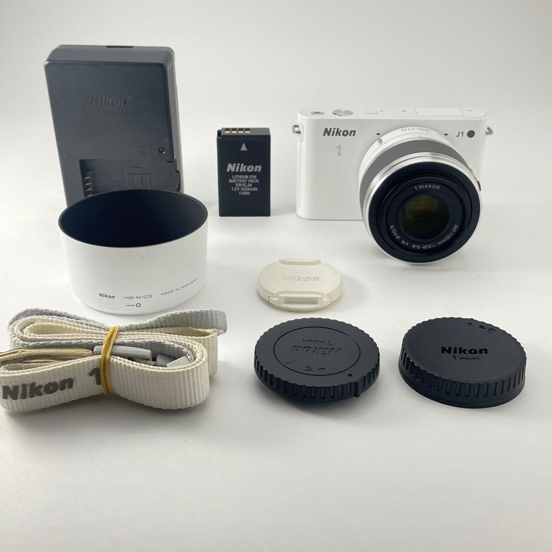 【極上美品・返品保証】Nikon1 J1ホワイト レンズキット
