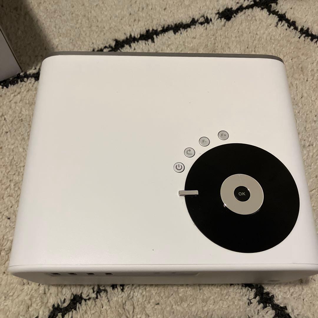 WIMIUS P63 プロジェクター ホワイト 美品
