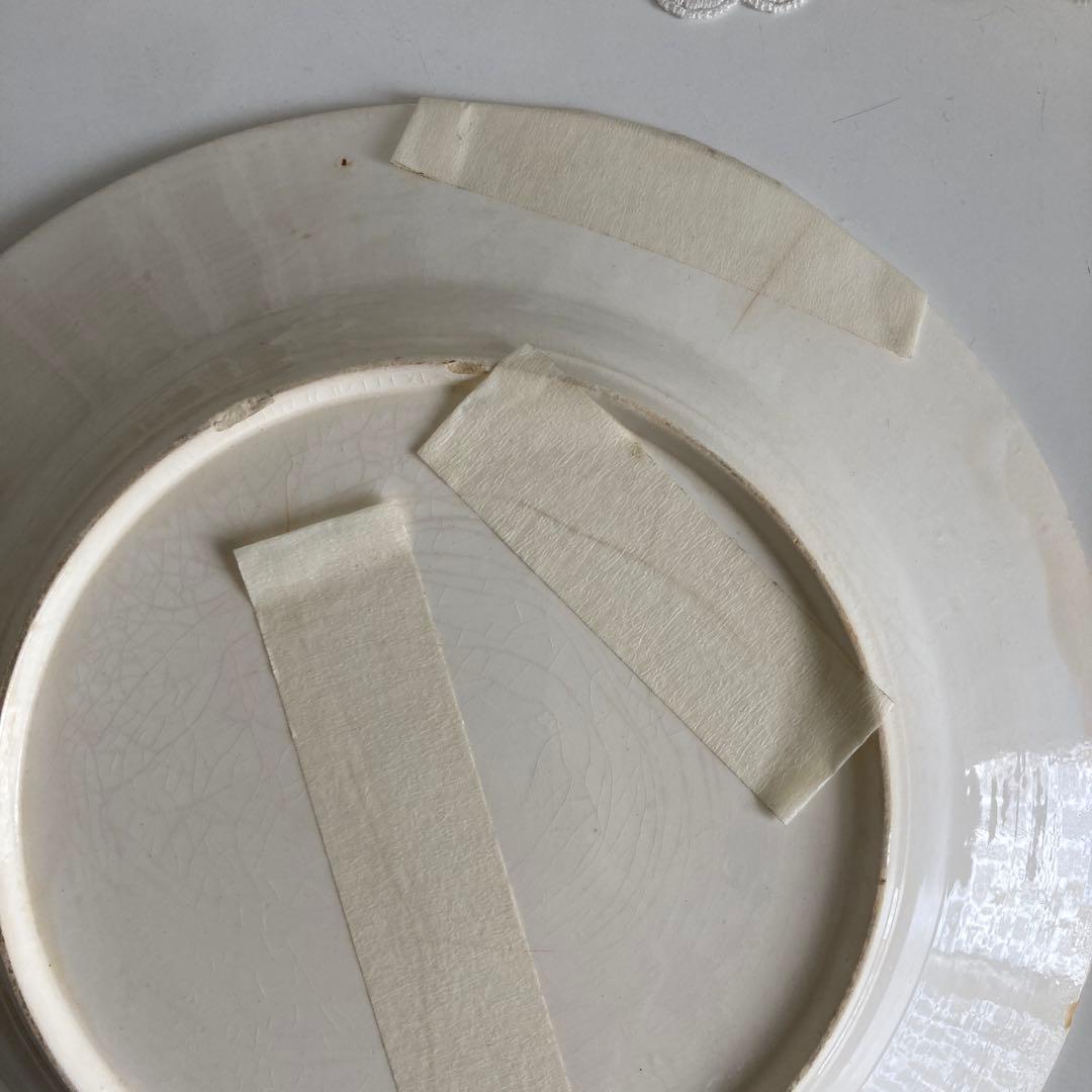 花柄のクリーム色陶磁器皿 2枚セット