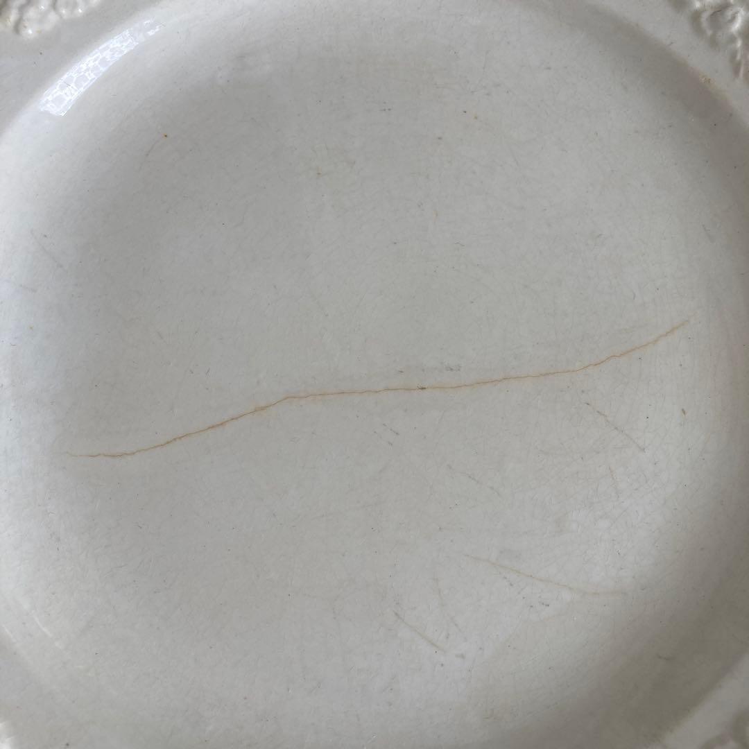 花柄のクリーム色陶磁器皿 2枚セット