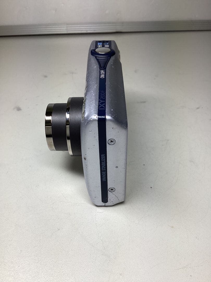 ジャンク　Canon IXY 200F