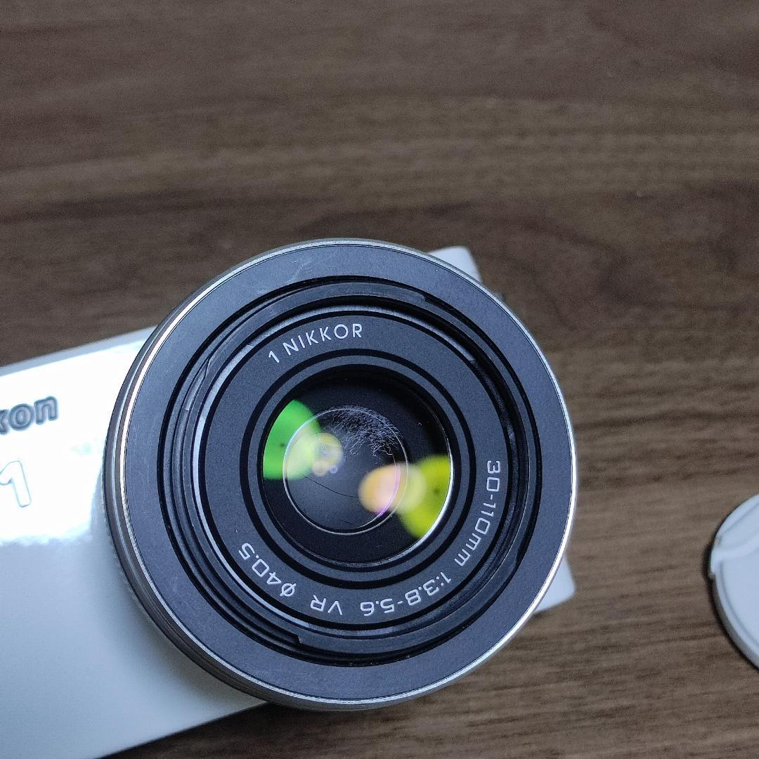 Nikon 1 J2 カメラ + レンズ 10-30mm + 30-110mm