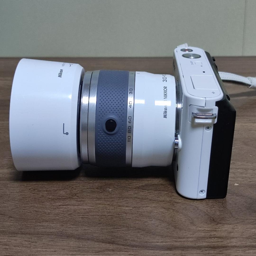 Nikon 1 J2 カメラ + レンズ 10-30mm + 30-110mm