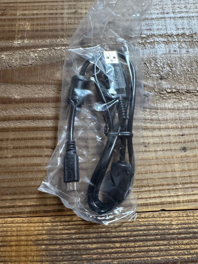 OLYMPUS PEN E-PL9 【 お得！】25mm f1.8レンズ付き