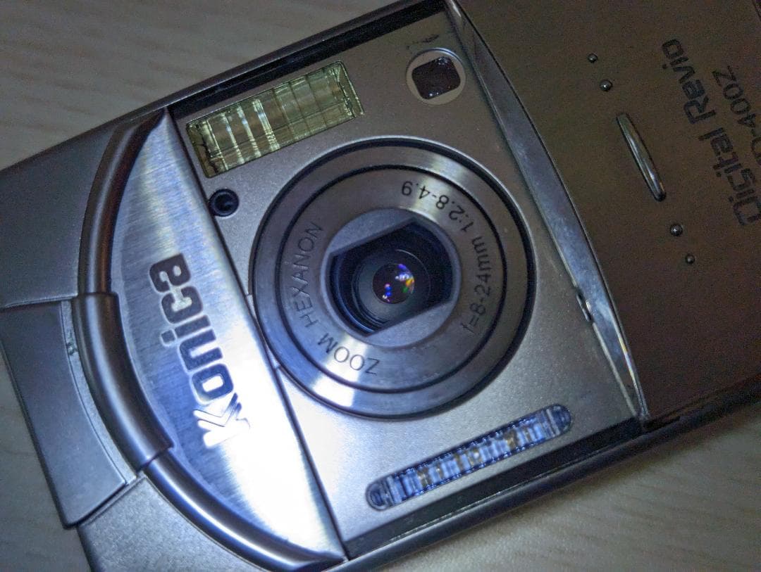 Konica Revio KD-400Z オールドコンデジ