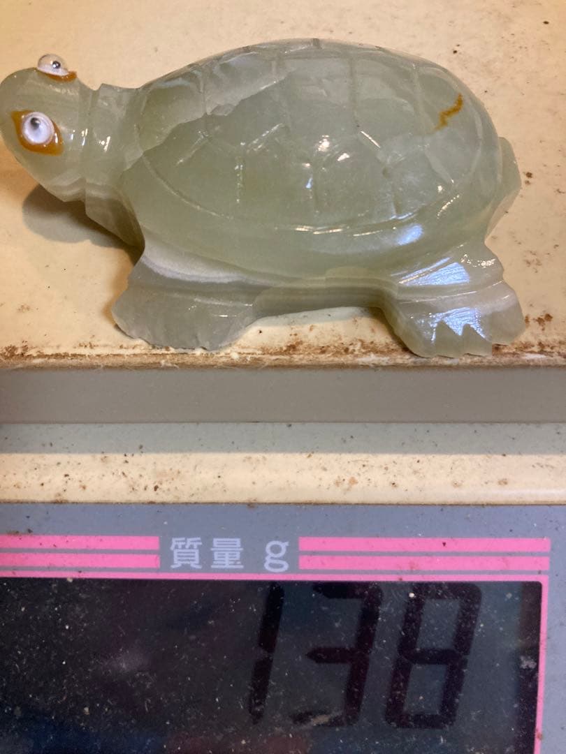 翡翠？彫刻細工 亀 138g