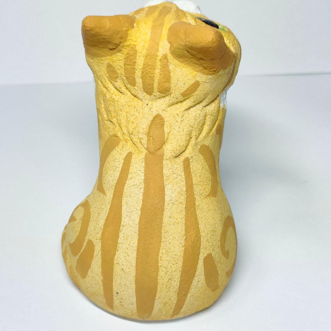 作家　猫　茶色