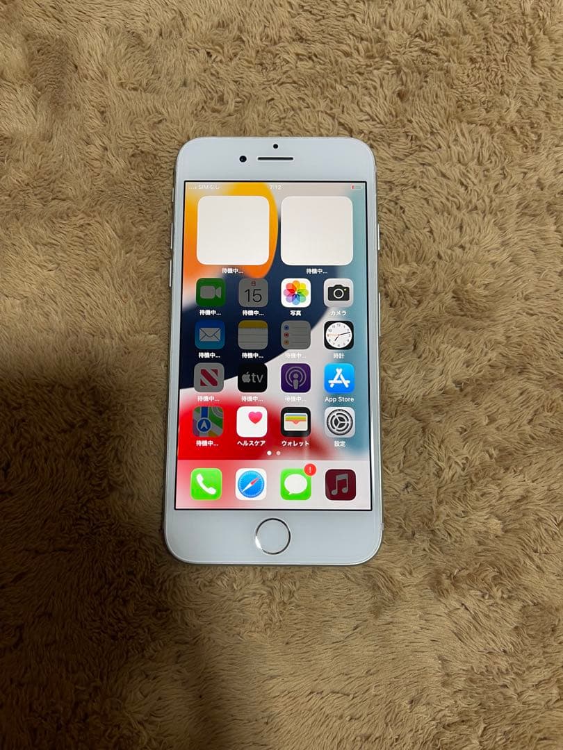 Iphone 7 シルバー32GB SIMフリーバッテリー96％良品