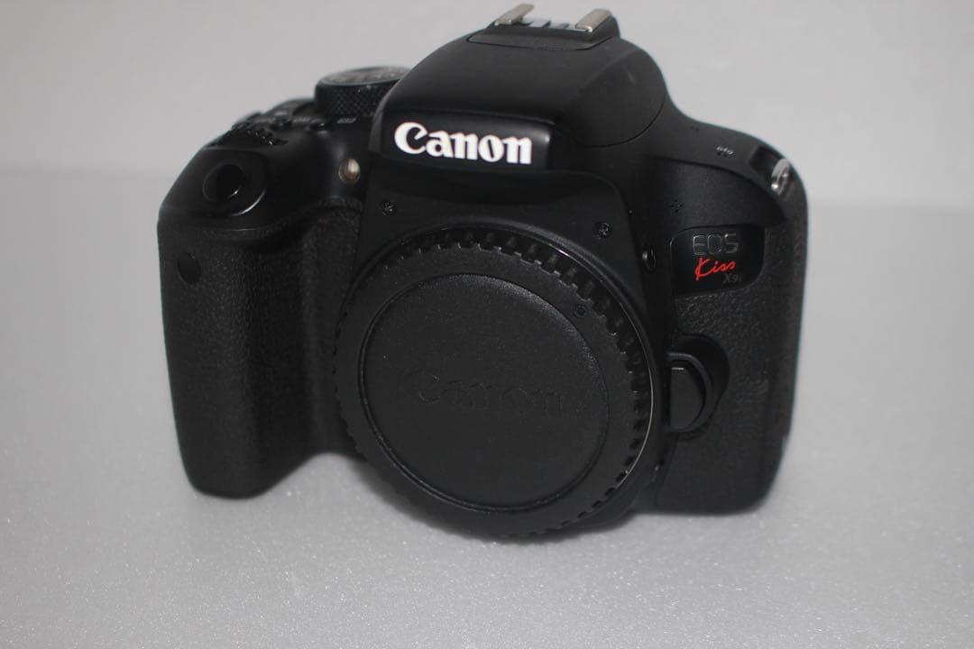 ☆保証付☆デジタル 一眼レフ カメラ Canon EOS Kiss X9i