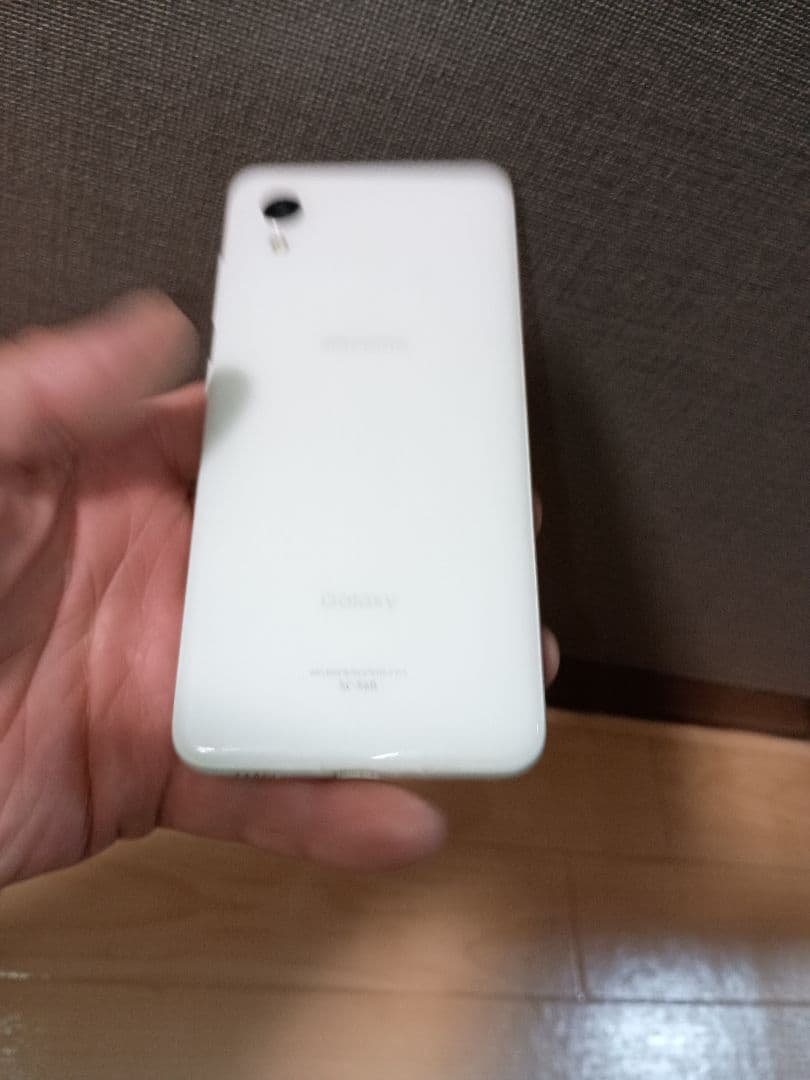 DOCOMO回線Galaxy A22ホワイト ケース付き