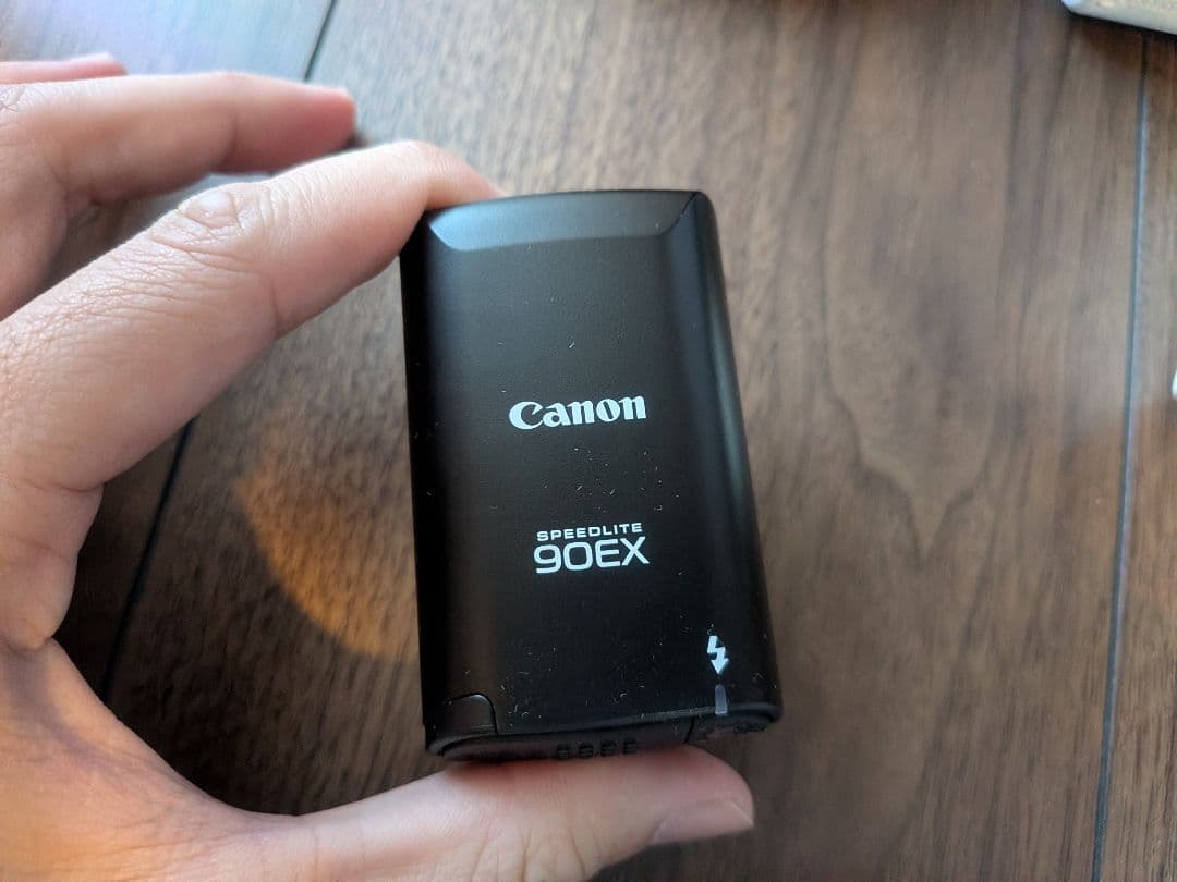 ※動作未確認※ 充電器機なし　Canon EOS M レンズ2本付き