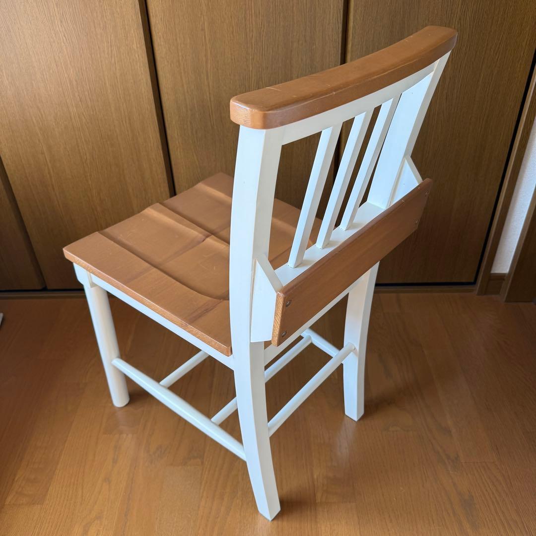 フレンチシャビーテイスト家具シリーズ Lilium ダイニングチェア 3脚目