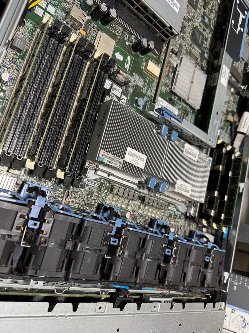 シ*ン様 HP DL360 G7 1Uサーバー 8コア16スレッド