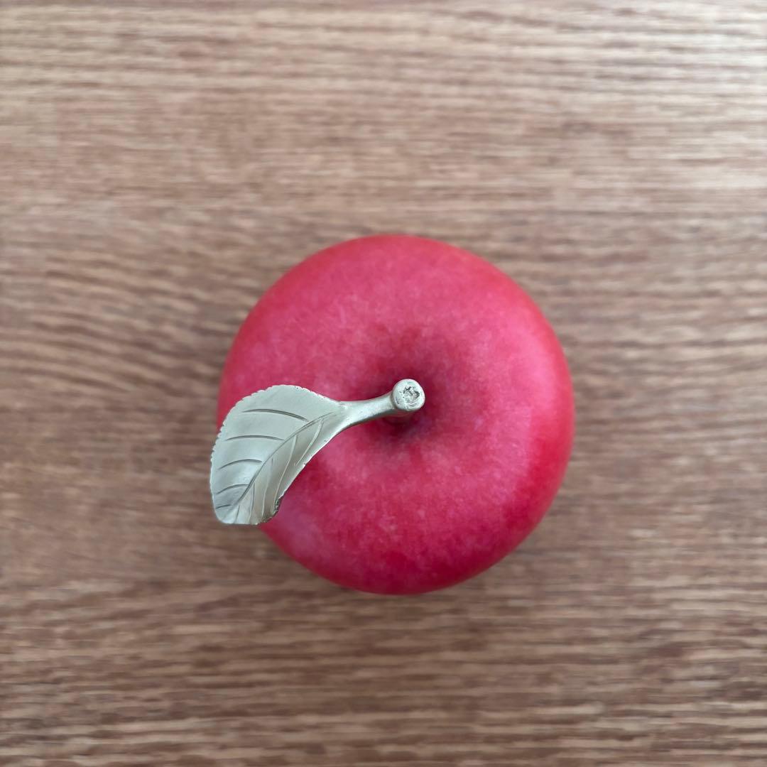 TONGSHIFU 真鍮製 吉祥りんご オブジェ 同色焼 重厚感 ブラス