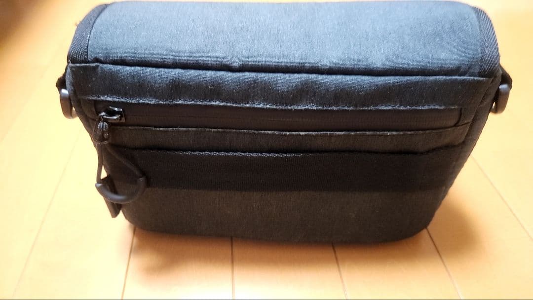 【貴重な廃盤】OLYMPUS PEN E-PL10ブラック 箱・カメラケース付き