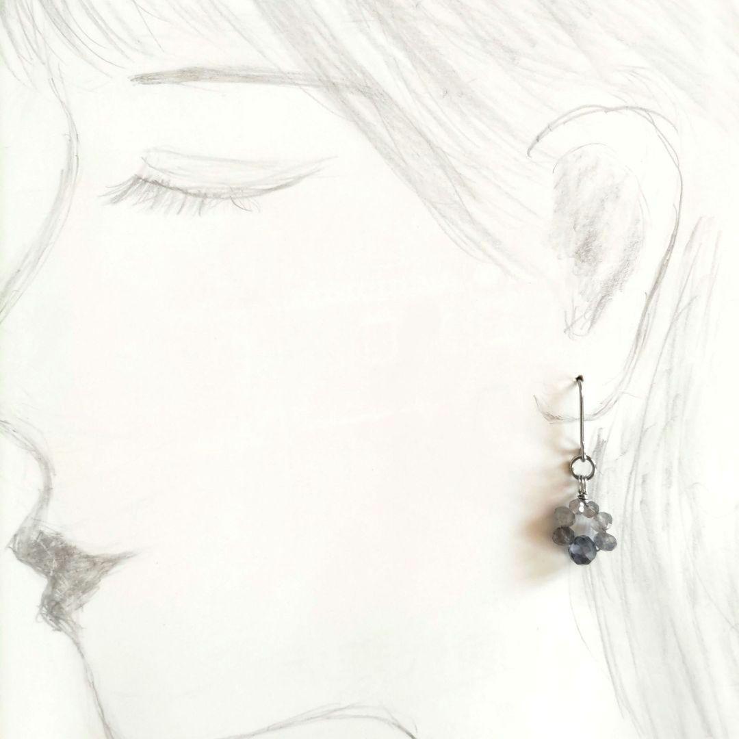 アイオライト＆ブラッドショットアイオライト　ピアス