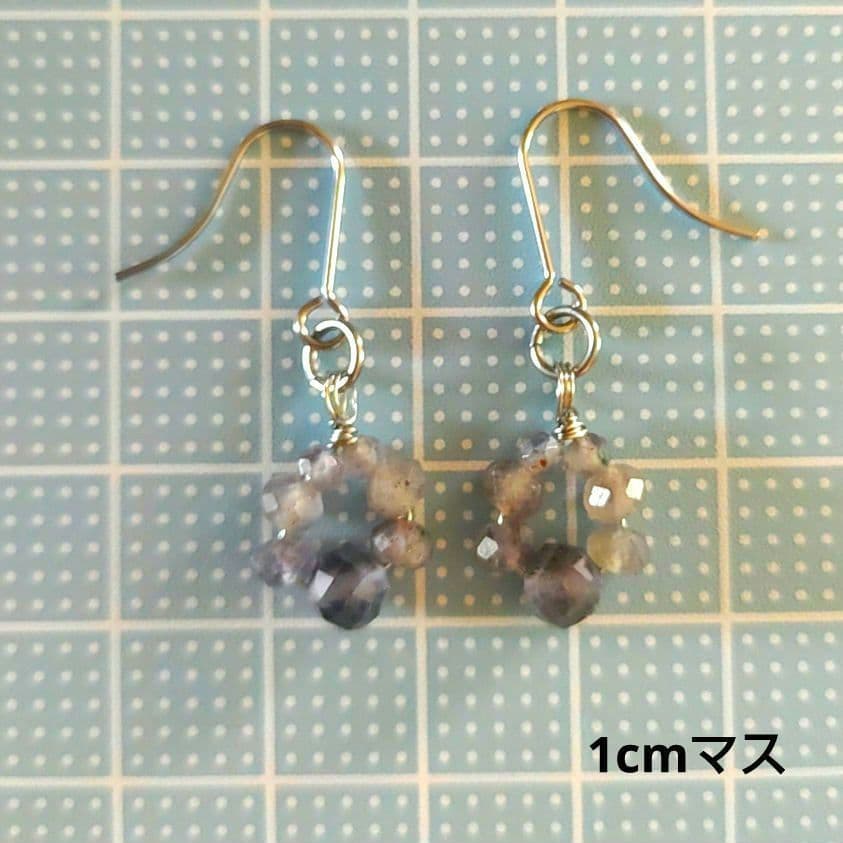 アイオライト＆ブラッドショットアイオライト　ピアス