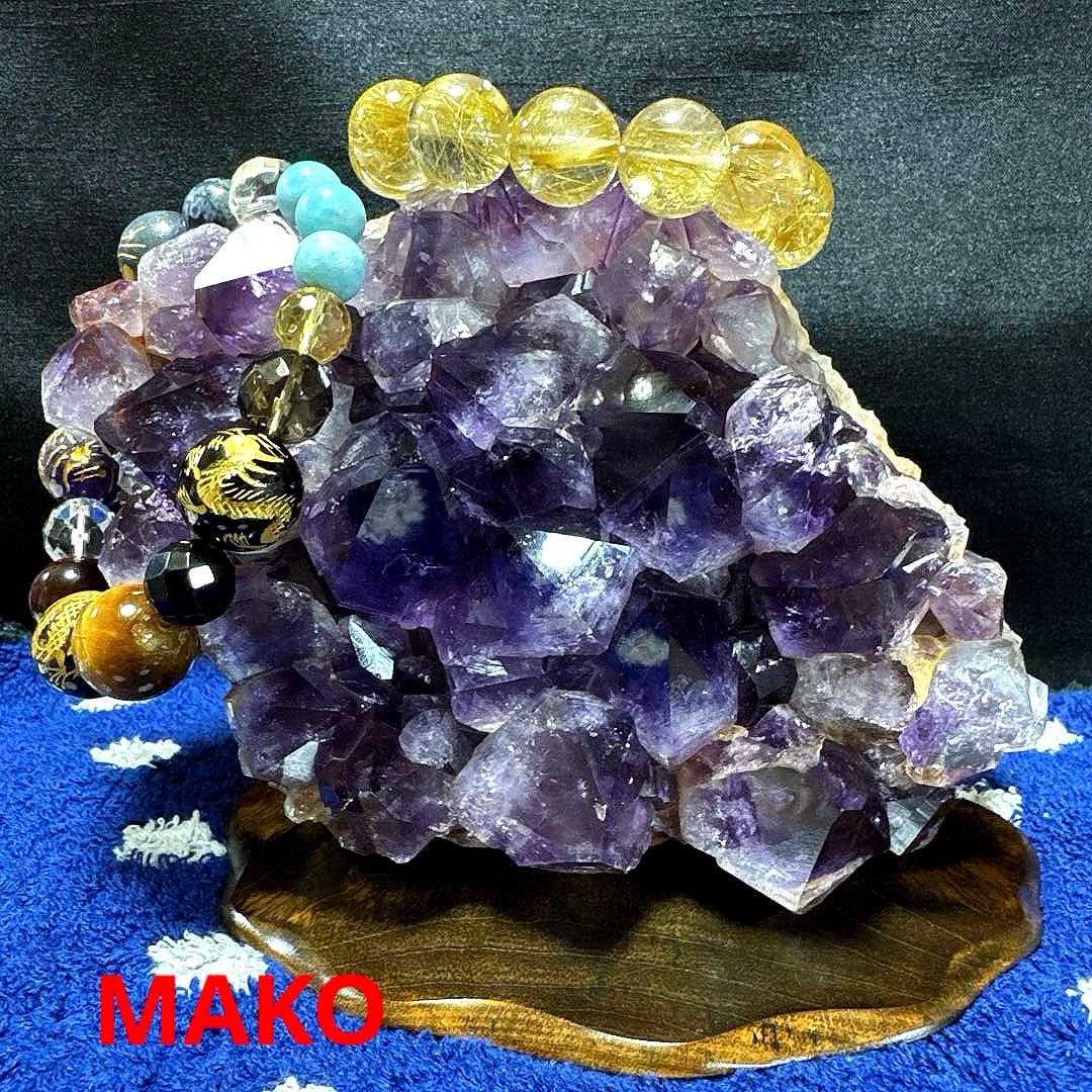 M1915☆アメジストクラスター1.5Kg☆ブラジル産☆天然石☆N60204