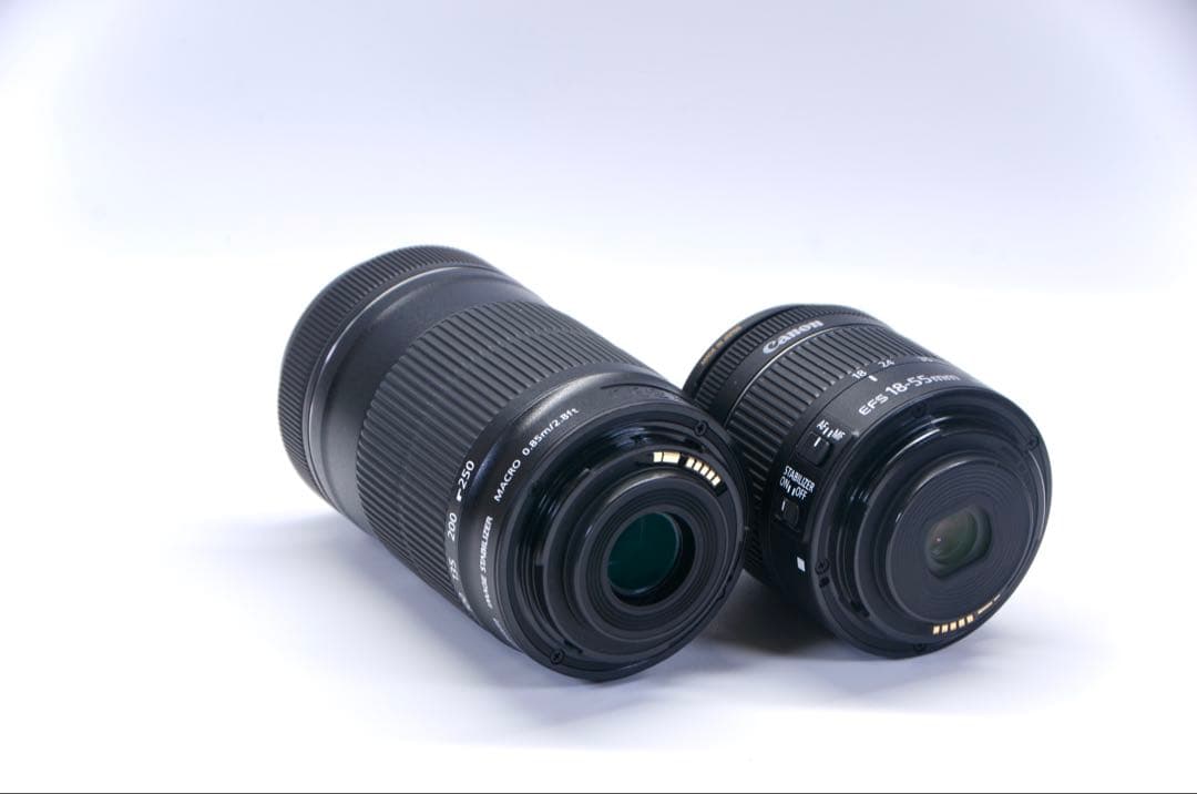 【超美品・元箱付き】Canon EOS Kiss X9i ダブルズームキット