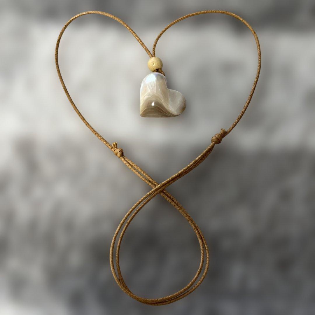 夜光貝のネックレス（3）