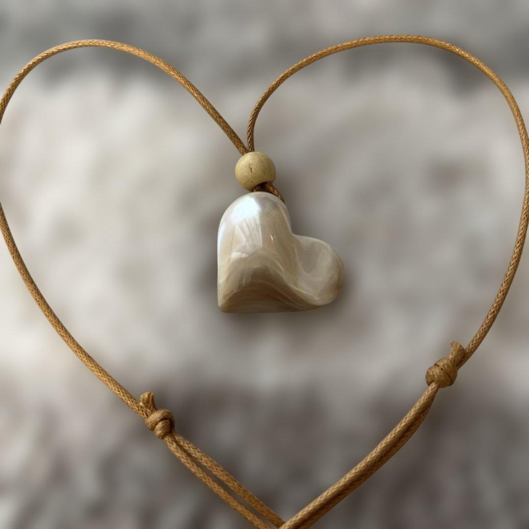 夜光貝のネックレス（3）