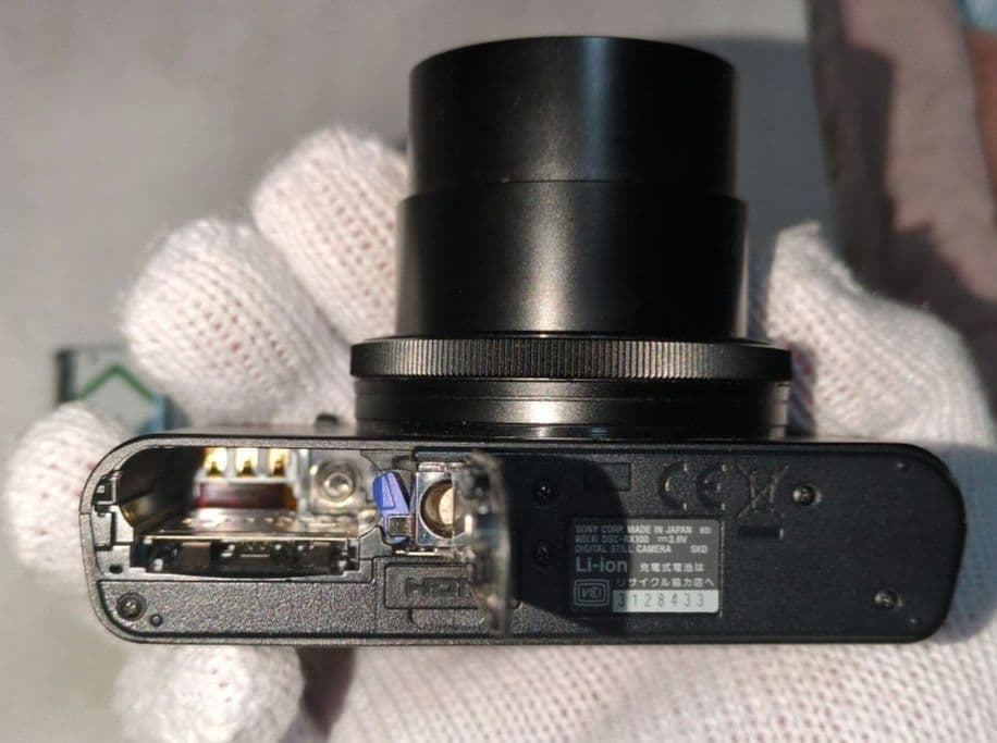 ジャンク　デジカメ　SONY　DSC-RX100