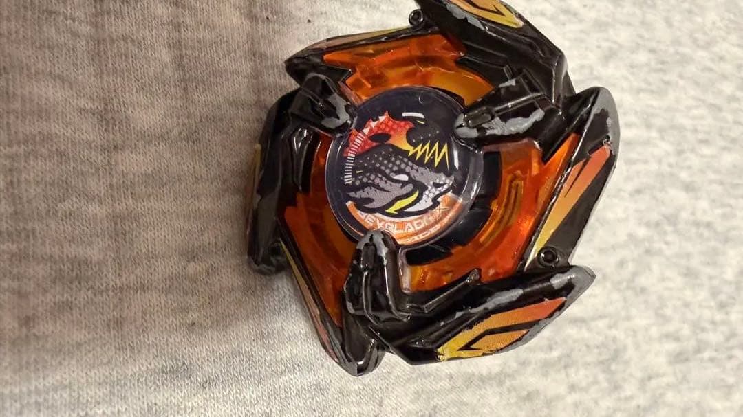 ベイブレード X スタジアム付きまとめ売りレアあり　34個