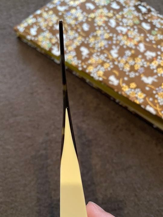 津軽三味線　鼈甲　バチ　ケース付き