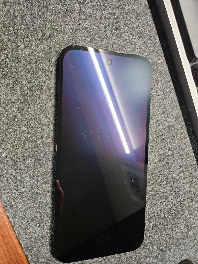Google Pixel 9 Pro Fold 純正ディスプレイ　交換部品