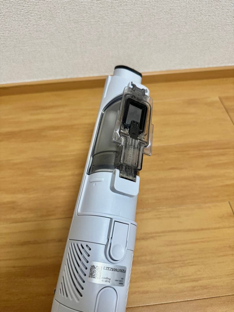 シャープ コードレス掃除機 LC351JWH 本体 動作確認済み