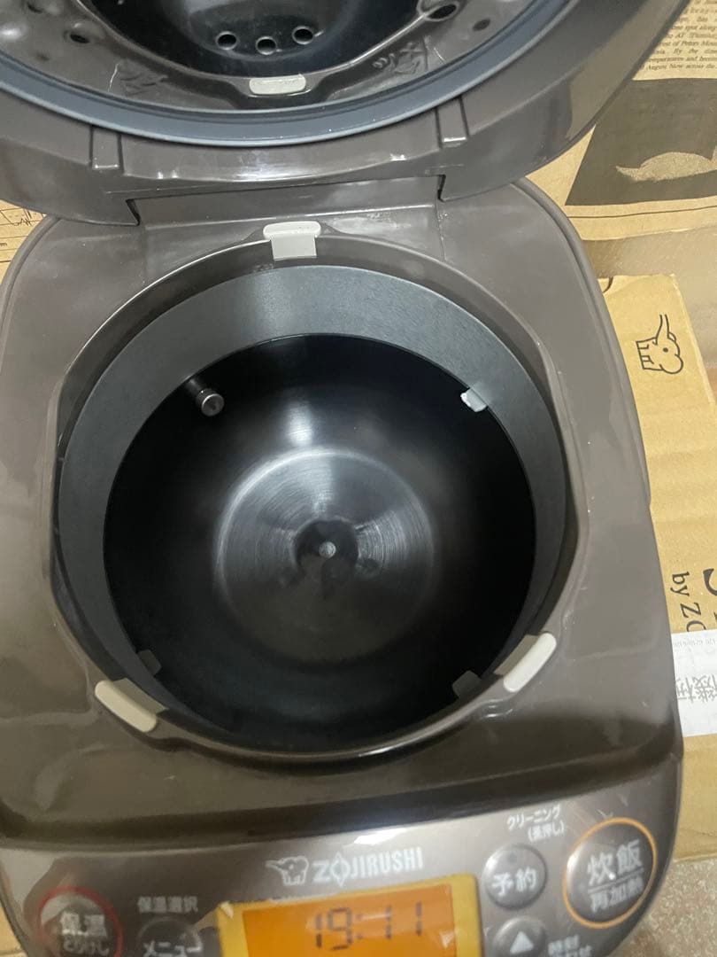 象印 ZOJIRUSHI IH炊飯器 極め炊き NP-GL05 3合炊き