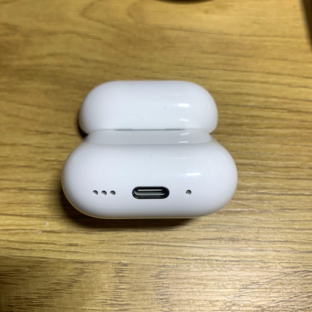 Apple AirPods 第4世代　ANC 充電ケース　A3059