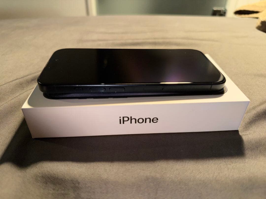 おまけ付きiPhone 15Pro ブルーチタニウム128GB本体