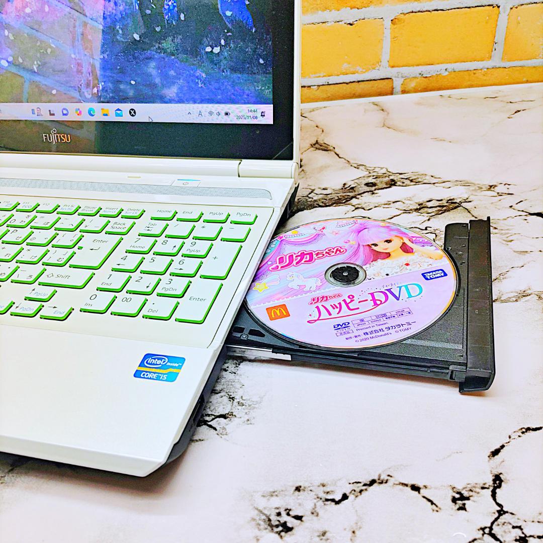 美品✨タッチパネルノートパソコン❤️爆速SSD❤️メモリ8G✨ハイスぺPC