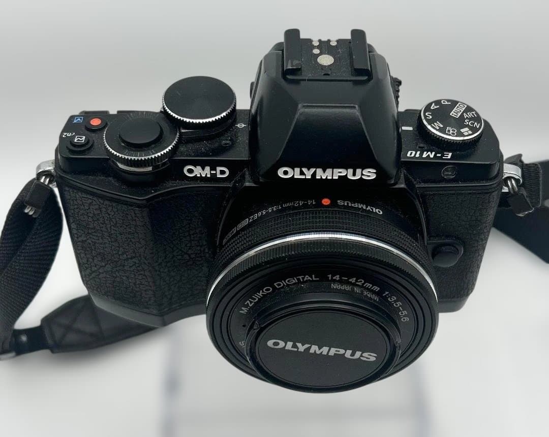 OLYMPUS E-M10 14-42mm 簡易動作確認済